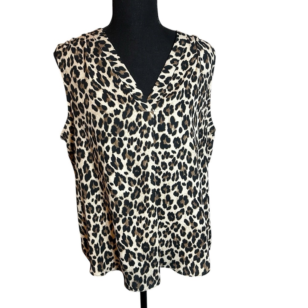 Vince Camuto L Sleeveless Leopard Print Blouse Top Animal Print Flowy V Neck